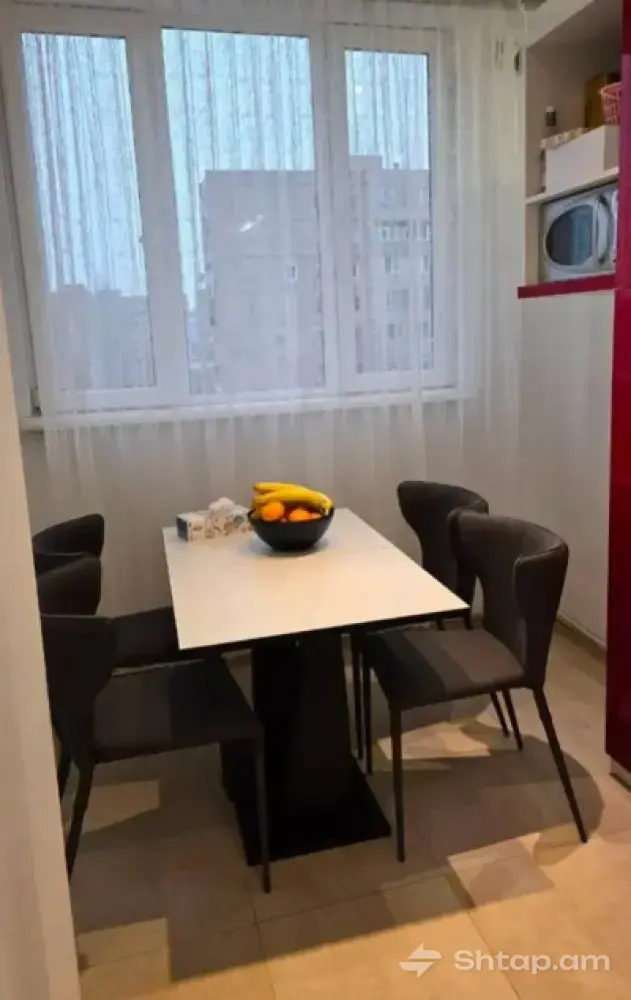 Apartment for Sale with European-Style Renovation 1